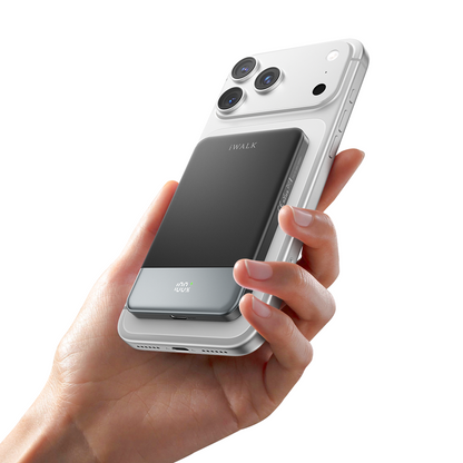 iWALK PowerGrip Air |15W Ultra Slim Magnetic Wireless Power Bank