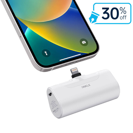 iWALK 4500mAh Pocket Size Cute Portable Charger Built-In Lightening Port