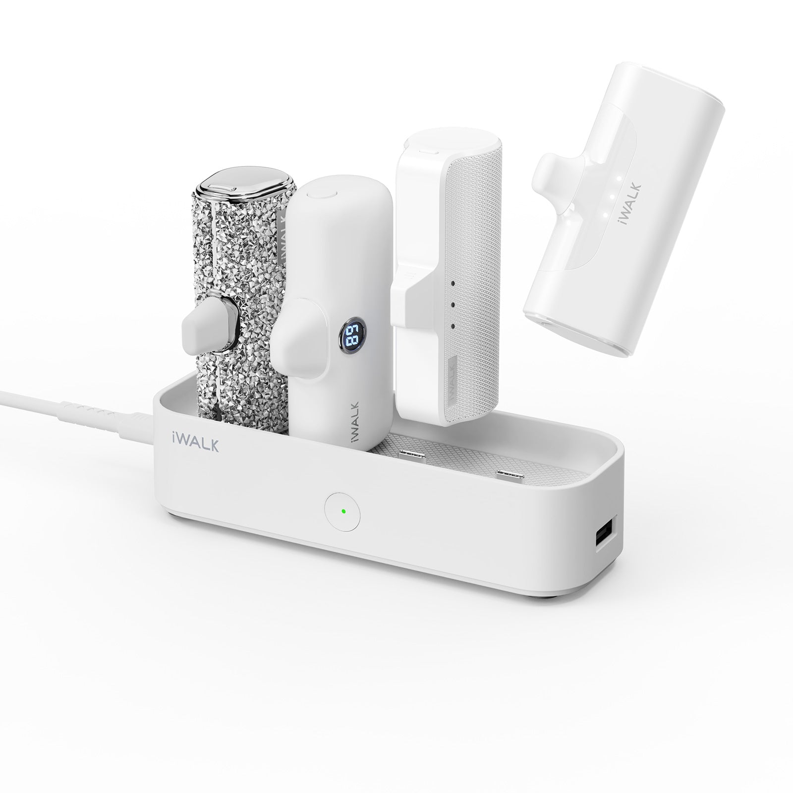 iWALK LinkPod dock LED indicators show charging status